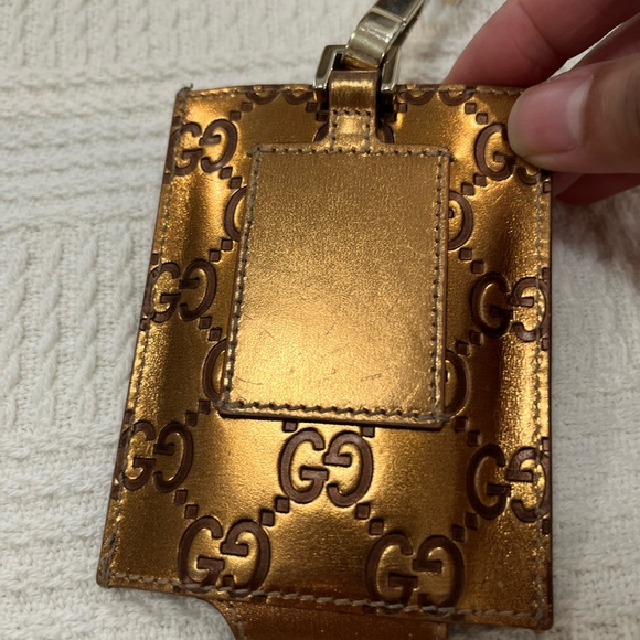 Gucci Vintage GG Gold Metallic Leather Nano IPod Case and Lanyard - Picture 6 of 10